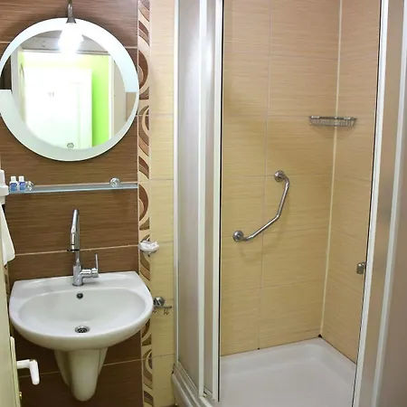 Seckin Best ホテル 2*